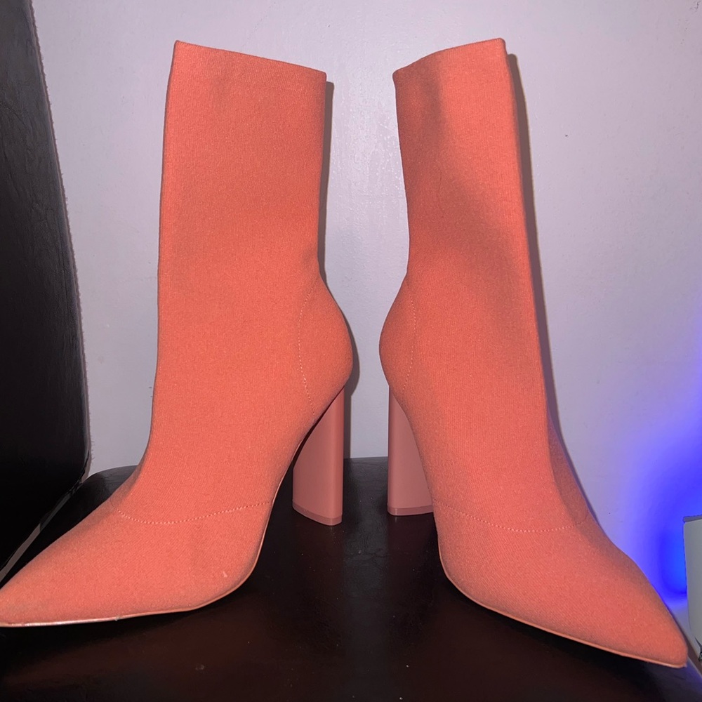 Aldo Size 8.5 Used Tylah Booty Coral Pink